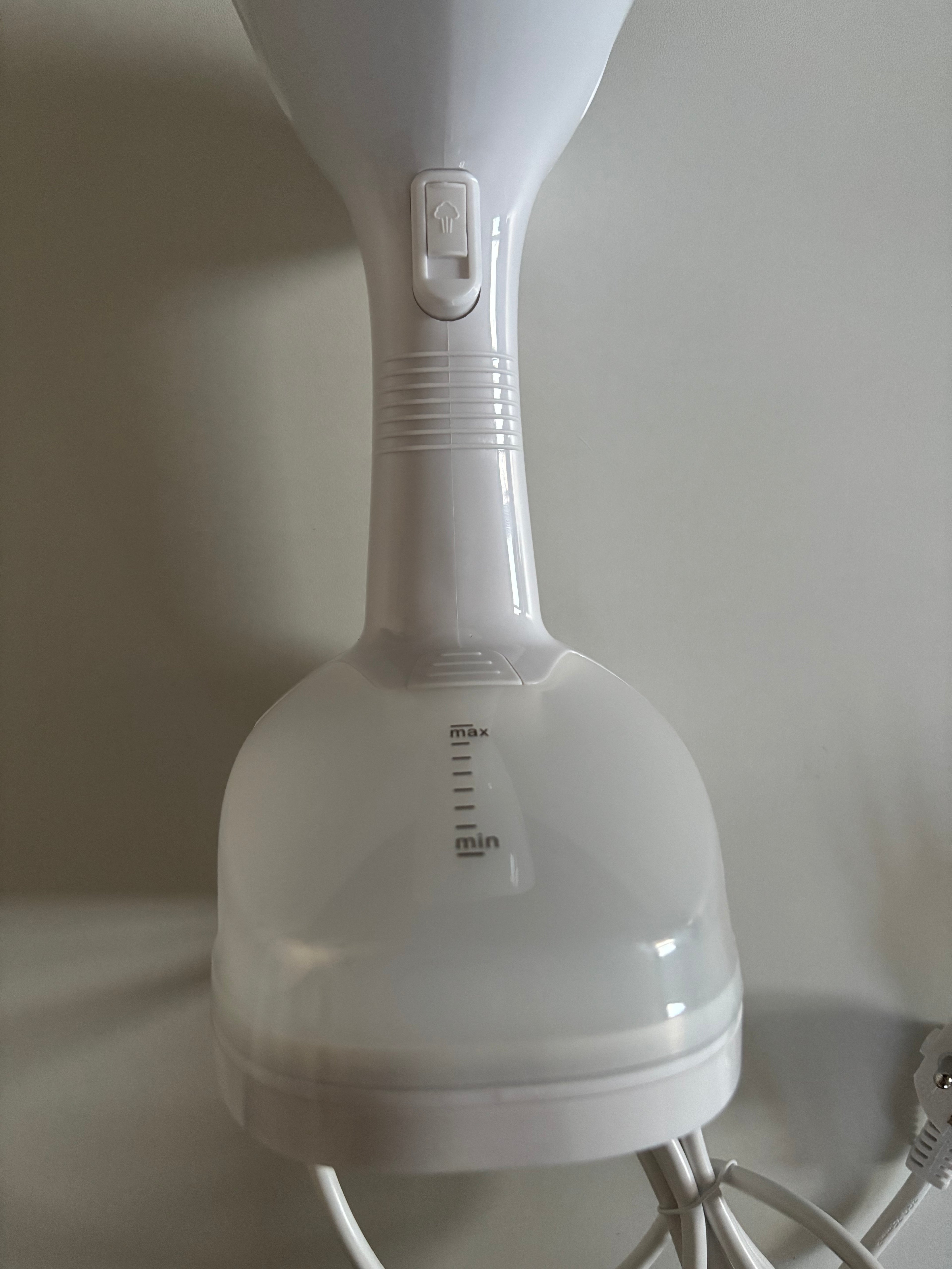 Défroisseur Vapeur 1500 W – Dana Line