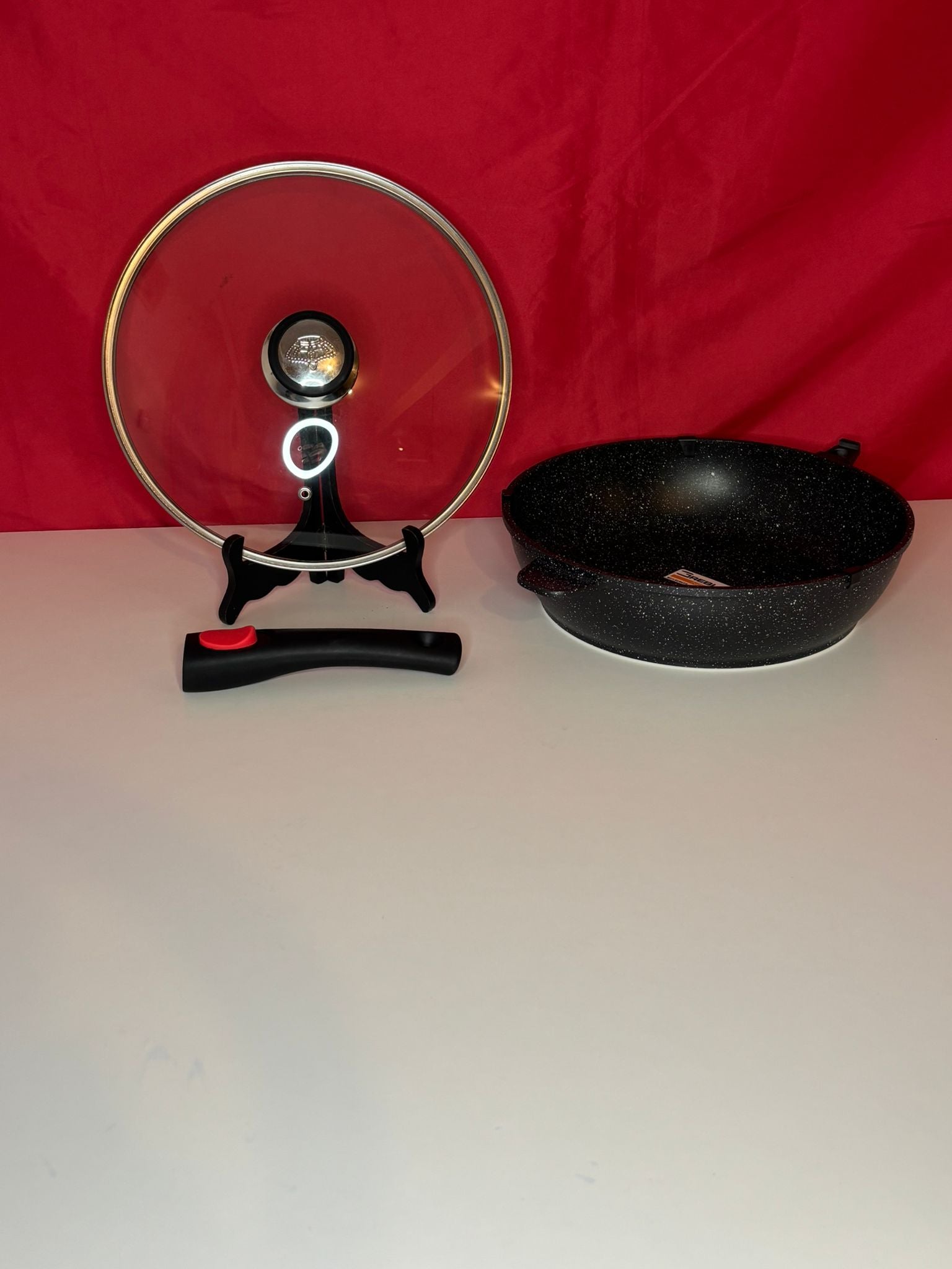 Sauteuse Ø28 cm avec couvercle en verre – Te Cuisine Professionnel