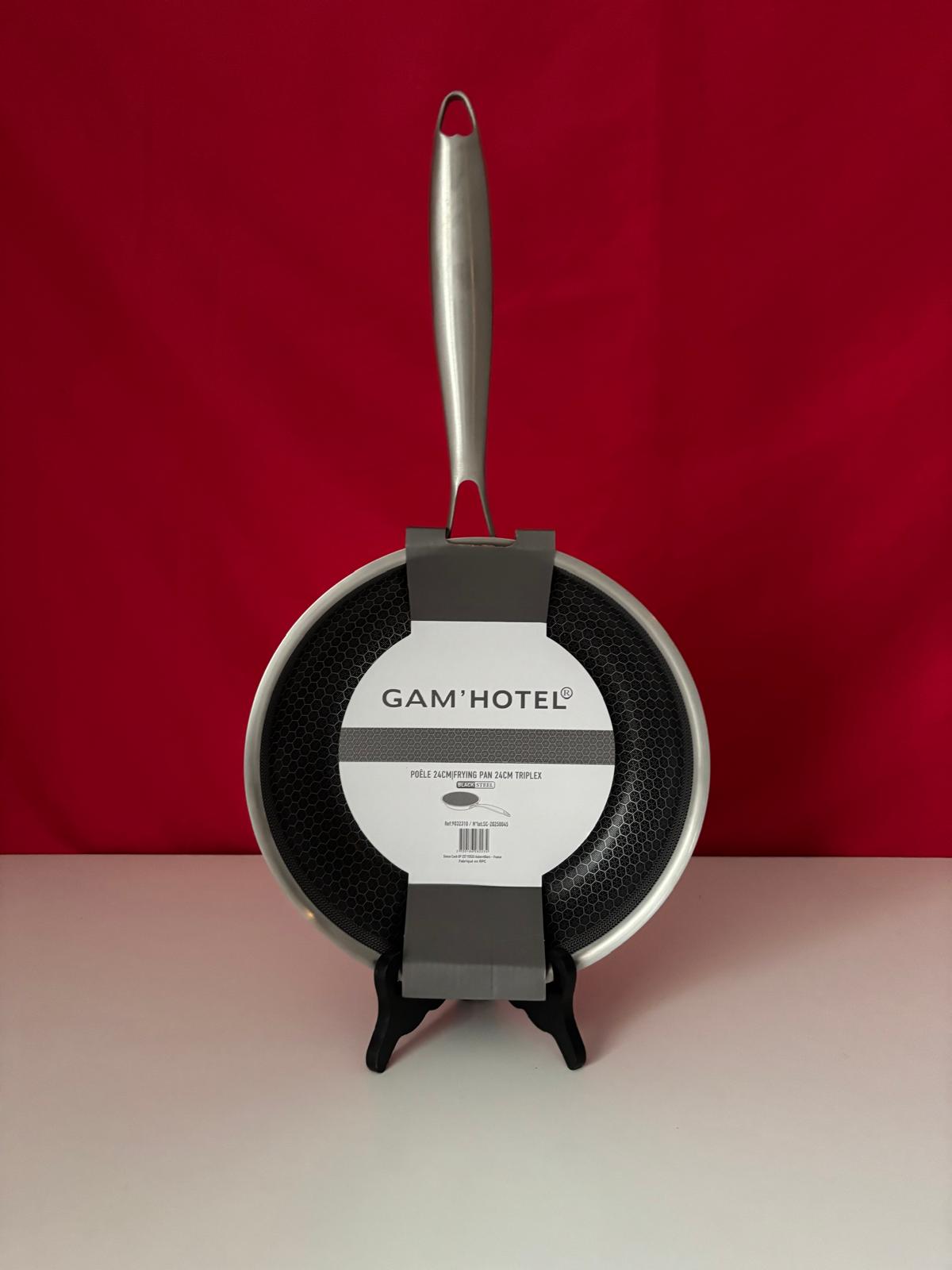 Poêle GAM HOTEL triplex black cube 24cm